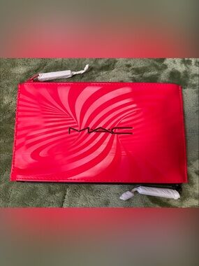 MAC Cosmetics Red Swirl Tablet Pouch